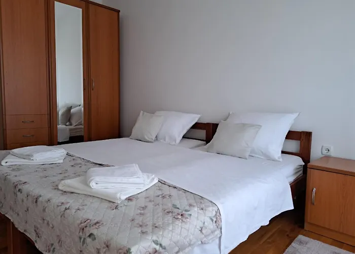Apartment Nina